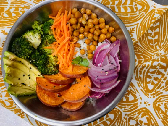 vegetables, chickpeas, and rice bowl