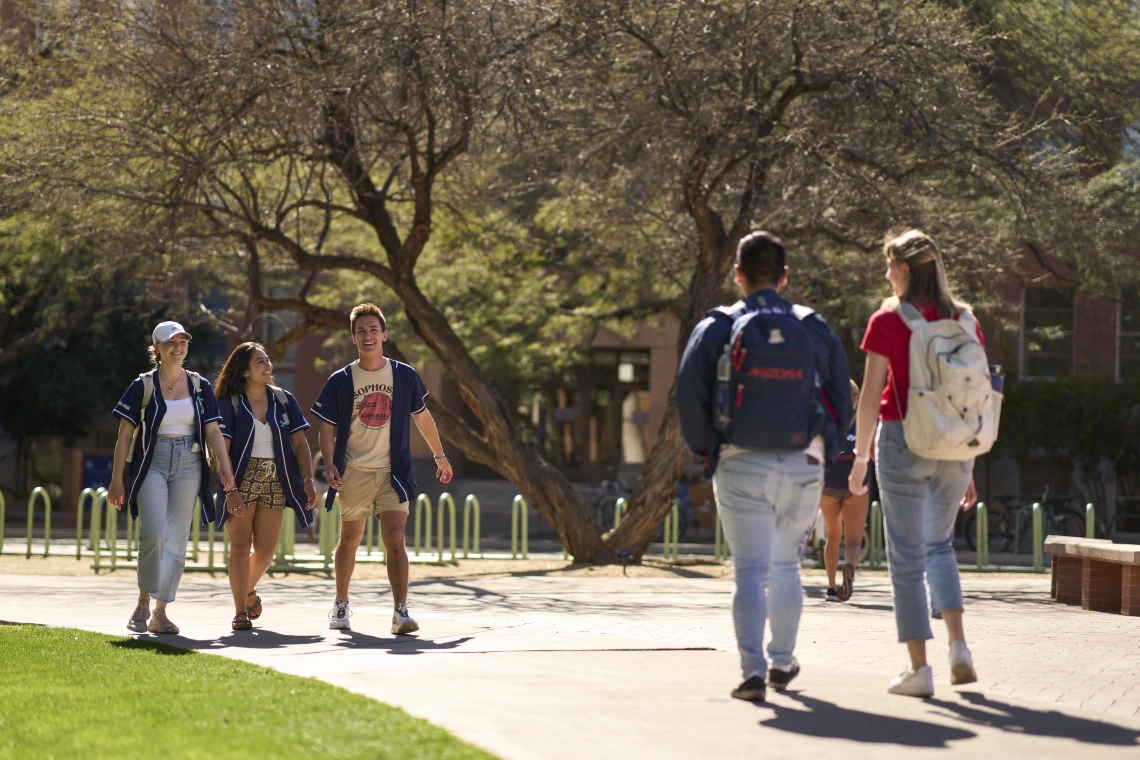 Students walking on campu